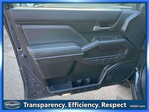 Used 2024 Toyota Tacoma Limited image 16