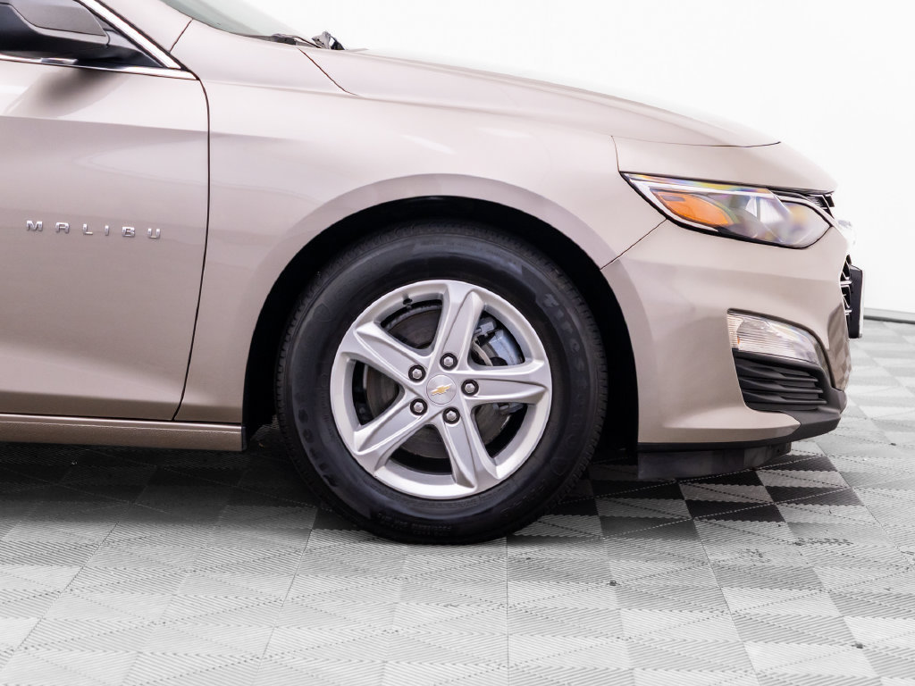 Used 2023 Chevrolet Malibu LS FWD image 36