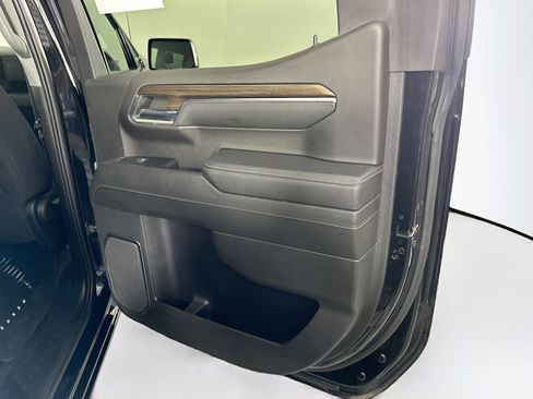 Used 2023 Chevrolet Silverado 1500 LT image 28