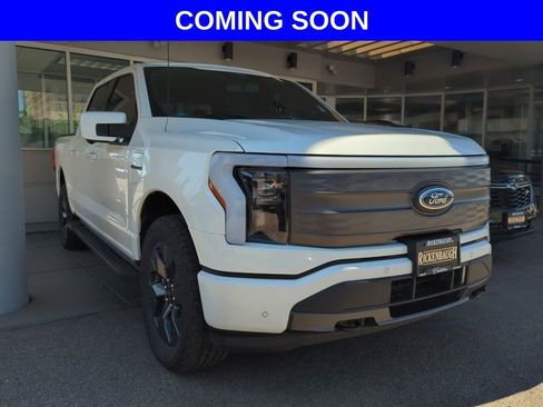 Used 2022 Ford F150 Lightning Lariat w/ Max Trailer Tow Package AWD/4WD image 1