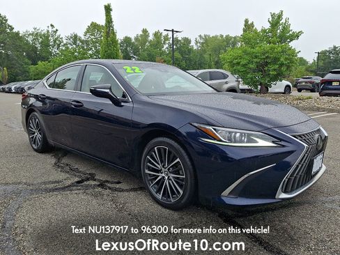 Used 2022 Lexus ES 350 w/ Premium Package FWD image 1