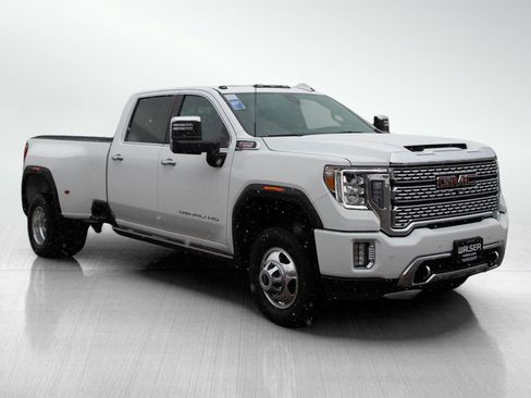 Used 2022 GMC Sierra 3500 Denali w/ Denali Ultimate Package image 7