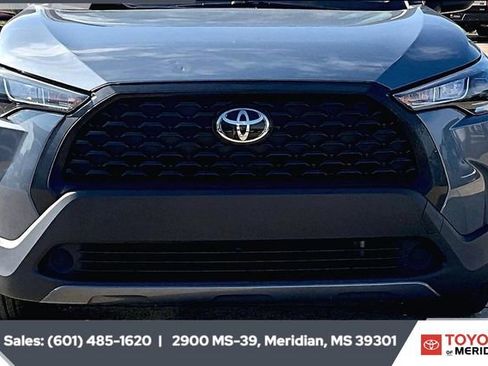 Used 2022 Toyota Corolla Cross L image 20