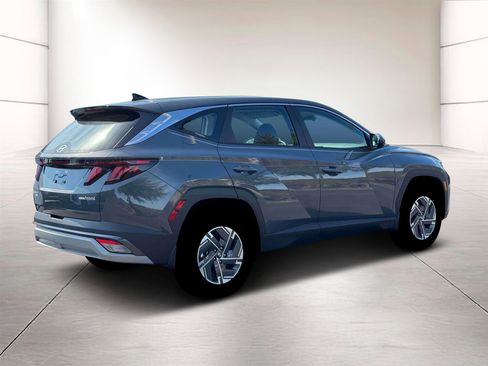 New 2026 Hyundai Tucson Blue SE AWD/4WD image 8