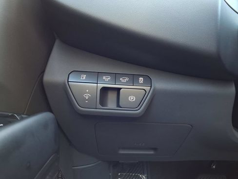 Certified 2024 Kia EV9 Light Long Range RWD image 23