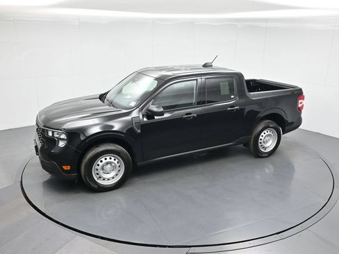 Used 2025 Ford Maverick XL FWD image 42