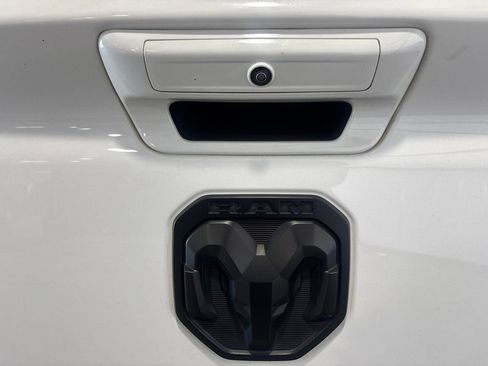 Used 2020 RAM 1500 Lone Star RWD image 12