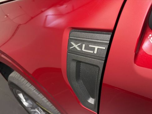 New 2026 Ford Maverick XLT w/ XLT Luxury Package AWD/4WD image 38