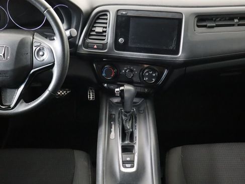 Used 2020 Honda HR-V Sport image 14