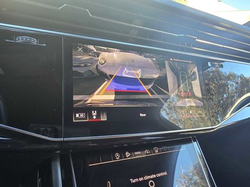 Used 2022 Audi Q7 3.0T Prestige w/ Prestige Package image 31