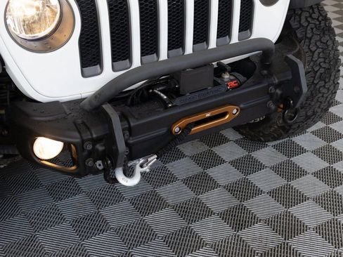 Used 2021 Jeep Wrangler Rubicon w/ Cold Weather Group image 7