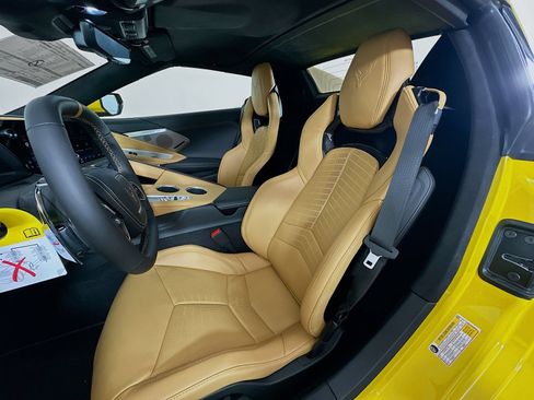 Used 2026 Chevrolet Corvette Stingray Premium Conv w/ Z51 Performance Package RWD image 22