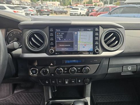 Used 2023 Toyota Tacoma TRD Off-Road w/ Technology Package AWD/4WD image 27