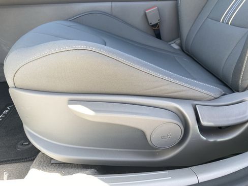 Used 2026 Hyundai Elantra Sport FWD image 21