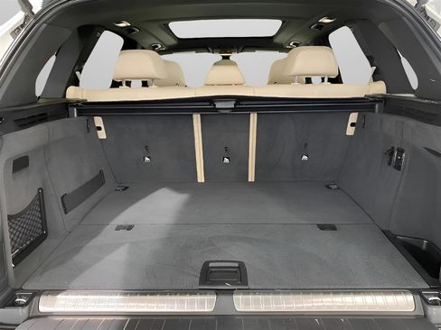 Used 2017 BMW X5 xDrive40e image 28