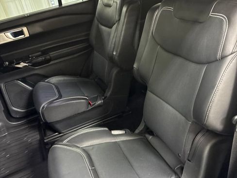 Used 2022 Ford Explorer ST w/ Equipment Group 401A AWD/4WD image 23
