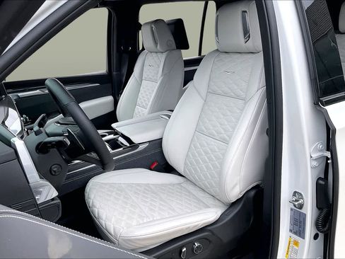 Used 2025 Cadillac Escalade V w/ LPO, Floor Liner Package AWD/4WD image 8