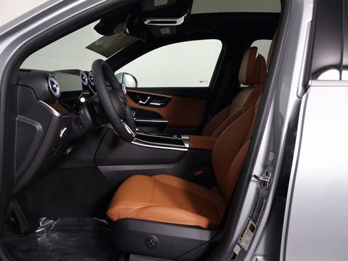 New 2026 Mercedes-Benz GLC 300 image 5