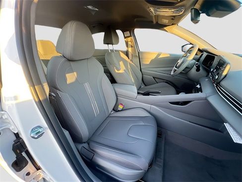 New 2026 Hyundai Elantra Sport image 24