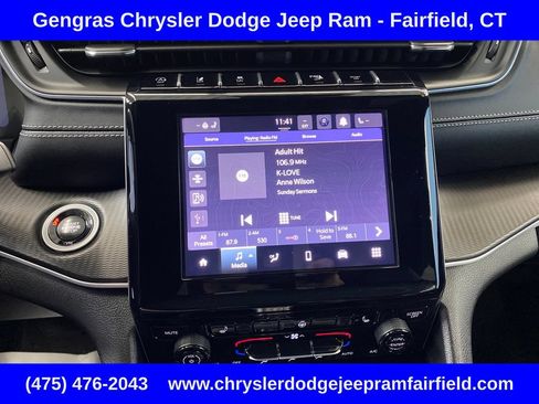 Certified 2025 Jeep Grand Cherokee Altitude AWD/4WD image 16