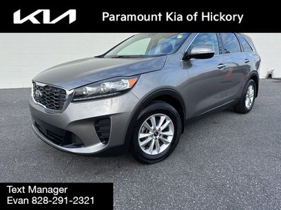 Used 2019 Kia Sorento LX w/ LX Convenience Package
