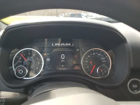 New 2026 RAM 1500 Express AWD/4WD image 24