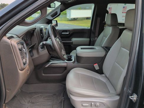 Certified 2021 Chevrolet Silverado 1500 LTZ w/ LTZ Convenience Package II AWD/4WD image 19