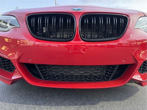 Used 2015 BMW M235i Coupe image 18
