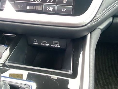 Certified 2025 Subaru Outback Premium image 29