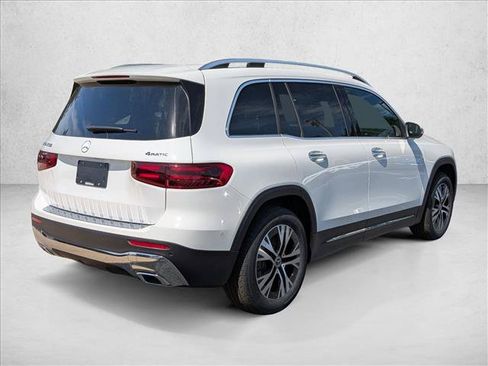 New 2026 Mercedes-Benz GLB 250 4MATIC image 2