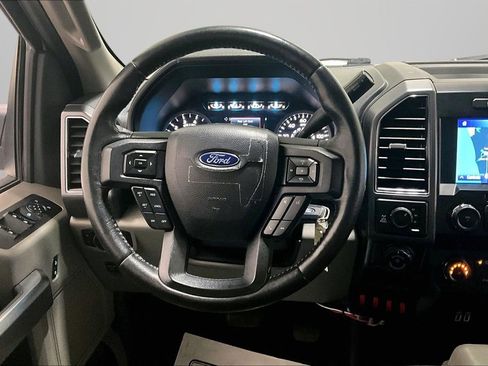 Used 2019 Ford F150 XLT w/ Equipment Group 301A Mid image 9