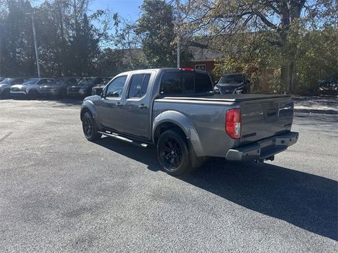 Used 2019 Nissan Frontier SV w/ Value Truck Package image 7