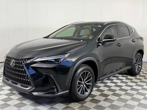 Used 2025 Lexus NX 350 AWD w/ Luxury Package image 2