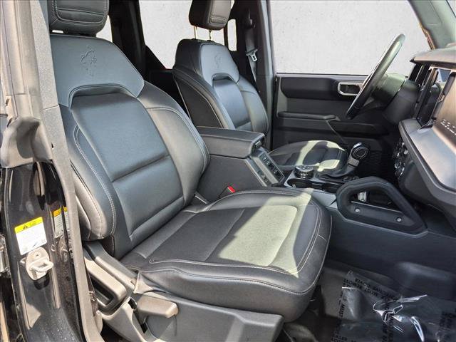 Used 2025 Ford Bronco Badlands AWD/4WD image 21