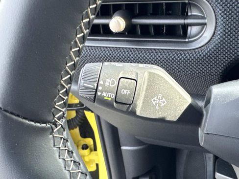 Used 2025 MINI Cooper S image 22