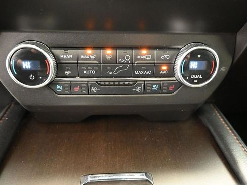 Used 2020 Ford Expedition King Ranch image 17