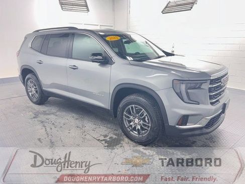 Used 2025 GMC Acadia Elevation FWD image 5