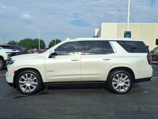 Certified 2024 Chevrolet Tahoe High Country AWD/4WD image 12
