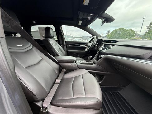 Used 2023 Cadillac XT5 Premium Luxury AWD/4WD image 7
