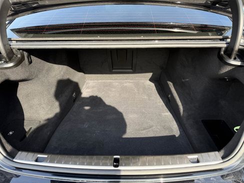 Used 2020 BMW 740i w/ Premium Package image 16