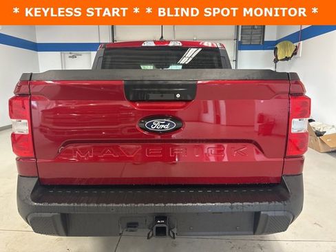 New 2025 Ford Maverick XLT w/ XLT Luxury Package image 5