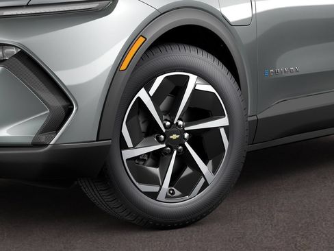 New 2026 Chevrolet Equinox EV LT FWD image 4