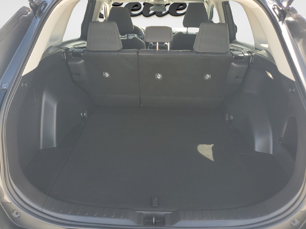Certified 2025 Toyota RAV4 LE FWD image 9
