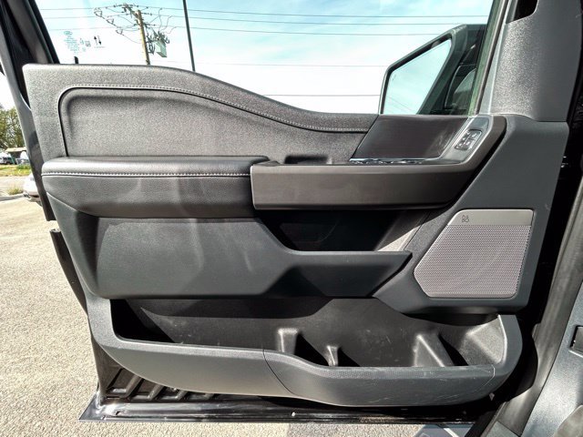 Used 2025 Ford F150 Lariat w/ Bed Utility Package AWD/4WD image 33