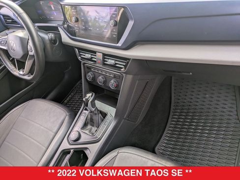 Used 2022 Volkswagen Taos SE image 38