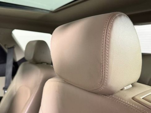 Used 2017 Hyundai Santa Fe Limited image 24