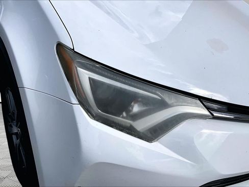 Used 2017 Toyota RAV4 XLE FWD image 28