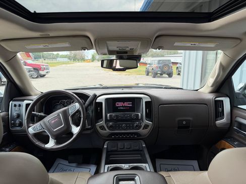 Used 2018 GMC Sierra 1500 SLT AWD/4WD image 22