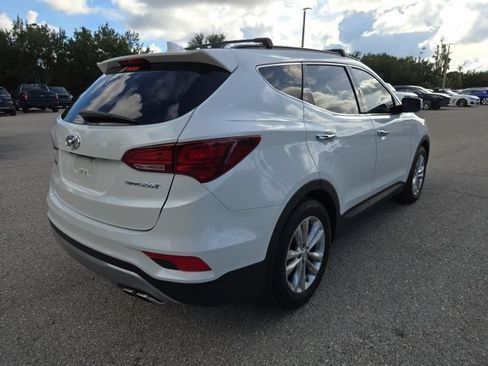 Used 2018 Hyundai Santa Fe Sport 2.0T FWD image 5