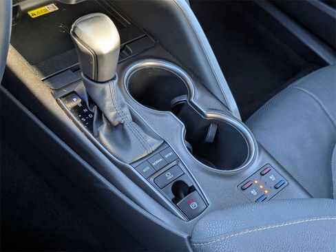 Used 2023 Toyota Camry XSE image 23